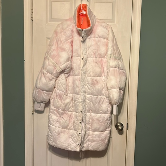 FP Movement by Free People Jackets & Blazers - Free People Movement White Coral Juno Packable Puffer Jacket Reversible sz small